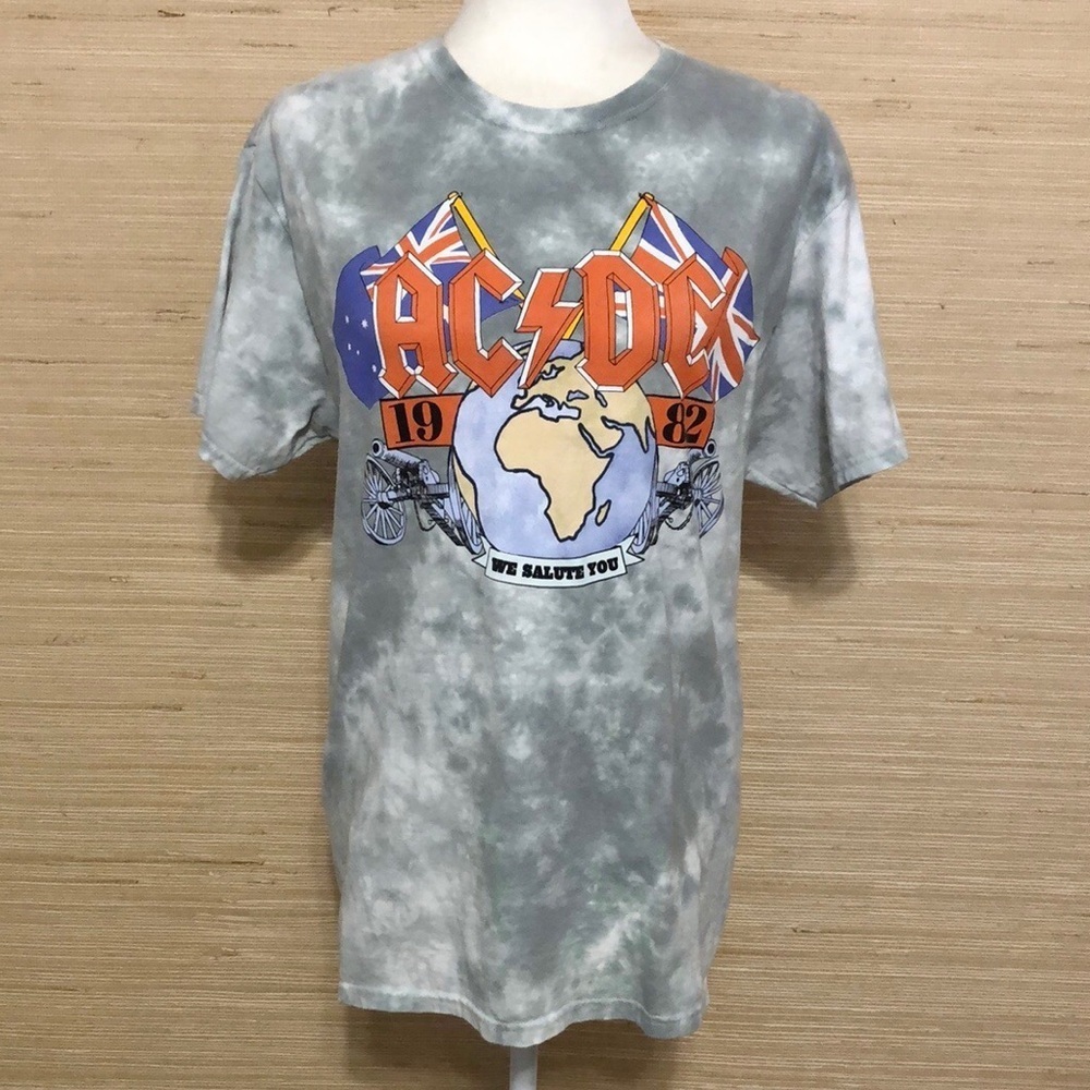 AC/DC 1982 Graphic Tie-Dye Unisex Cotton T-Shirt size Medium